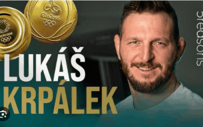 PODCAST – LUKÁŠ KRPÁLEK: “ NA SOUSTŘEDĚNÍ JEN TRÉNUJU, JÍM A SPÍM.“